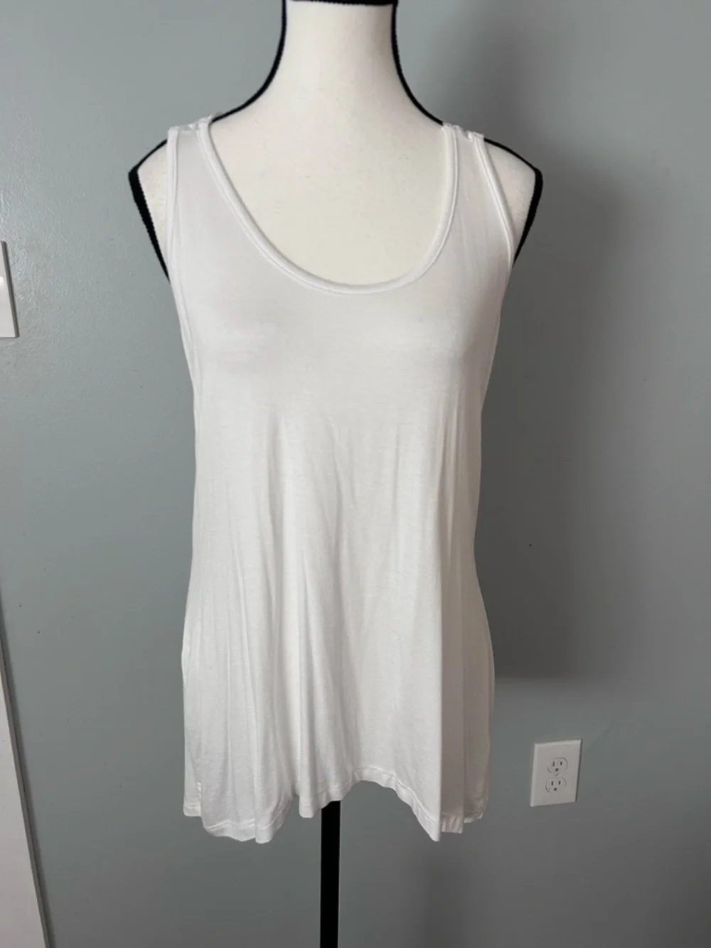 Cache White Lace Racerback Tank - Picture 2 of 7